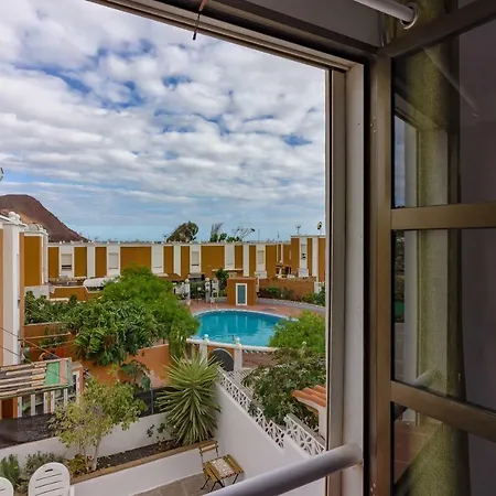 Apartament Beautiful 2-bed Townhouse Near Beach/el Medano!